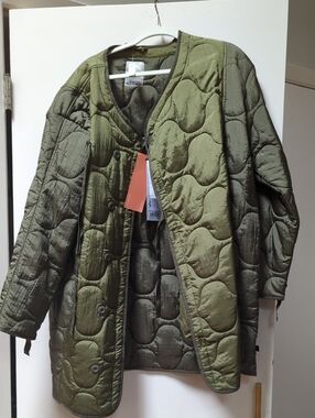 Alpha Industries Olive Quilted Wave-Pattern Puffer Coat